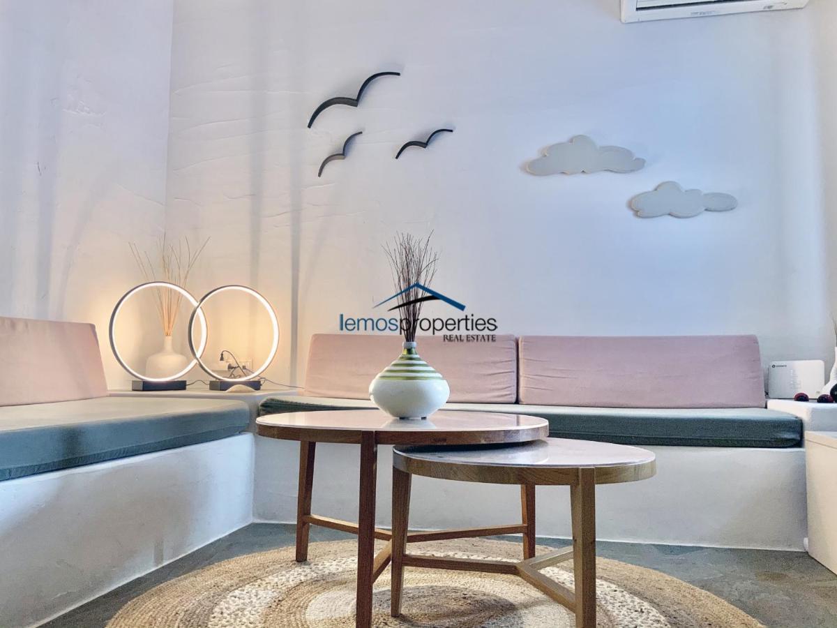 Aqua Blue, Only 100 Meters From The Beach Of Gialiskari Ioulis Exterior photo